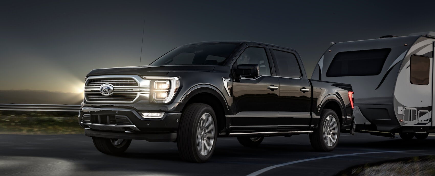 2021 Ford F-150 exterior and convenience